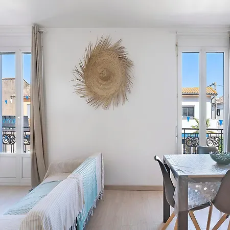 Cozy Near The Σπίτι διακοπών *